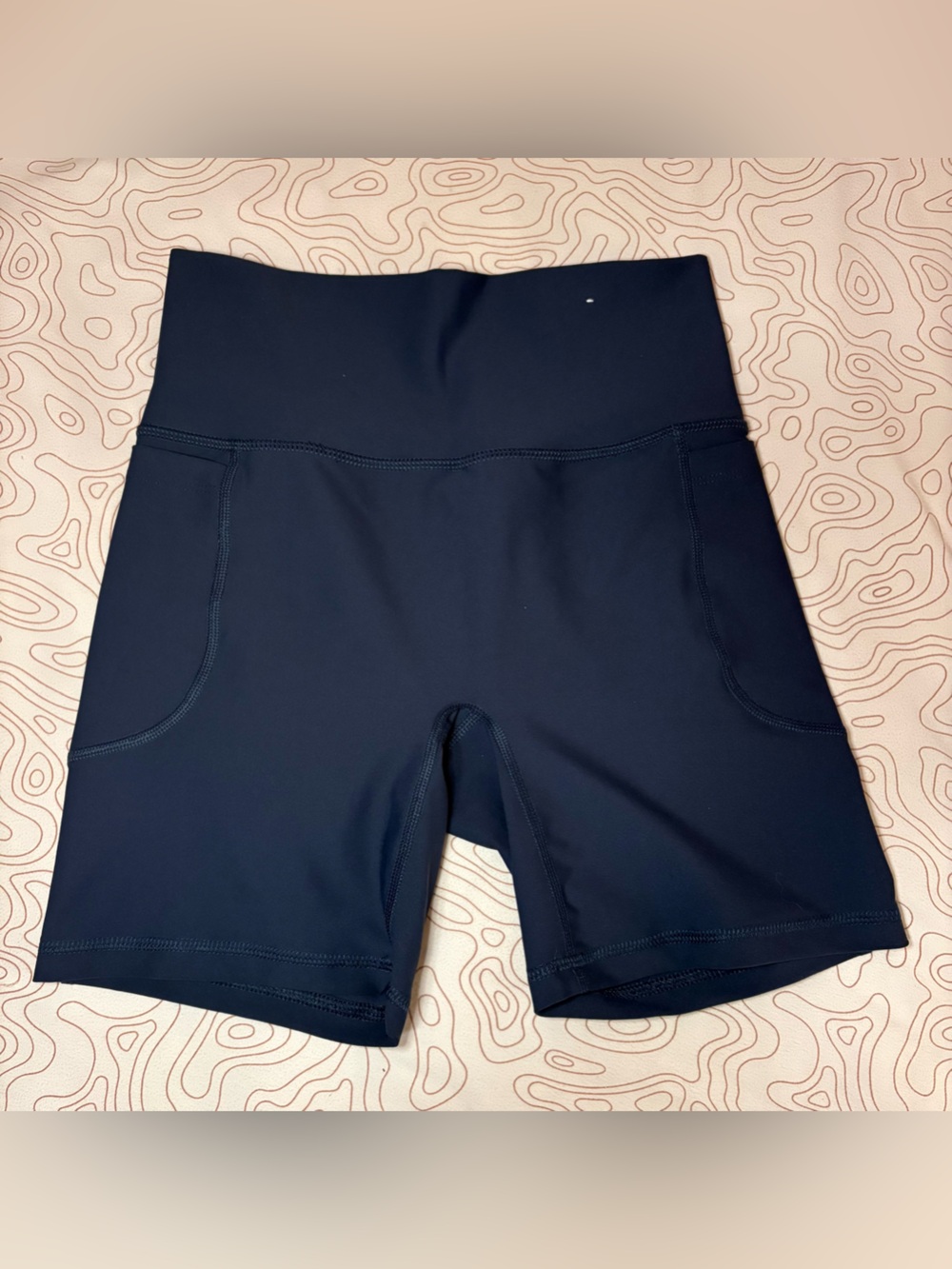 Old Navy Active PowerSoft Extra High-Rise Bike Shorts – Size Small